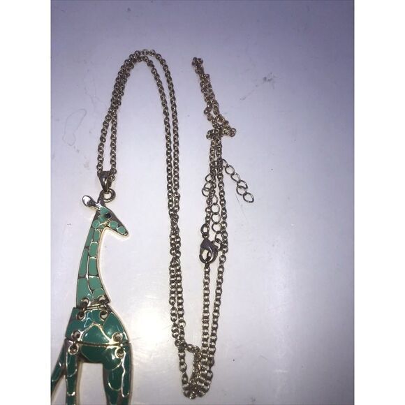 Giraffe Necklace Pendant Gold Tone Chain and Trim Green Enamel Moveable. - Picture 3 of 7